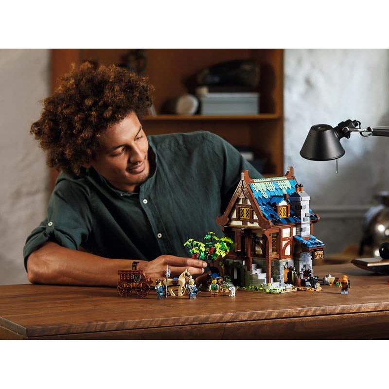 LEGO 21325 – Mittelalterliche Schmiede