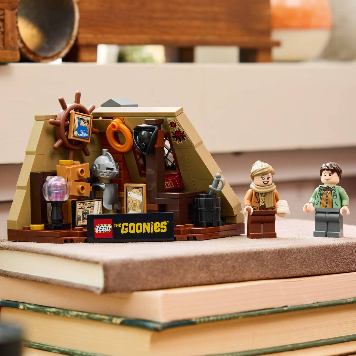 LEGO 40773 – Die Goonies: Der Walsh-Familiendachboden