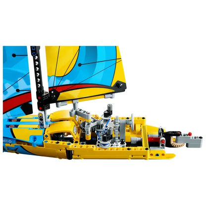 LEGO 42074 - Rennyacht