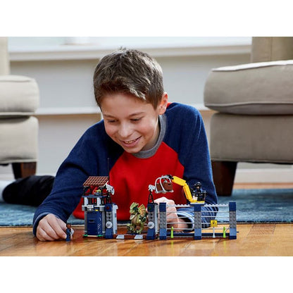 LEGO 75931 - Dilophosaurus-Angriff auf den Wachposten
