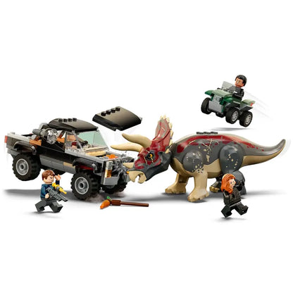 LEGO 76950 – Triceratops Pickup-Truck Hinterhalt